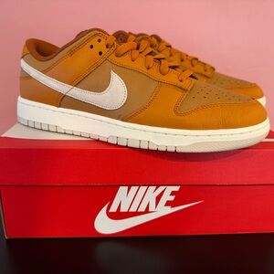 Nike Dunk Low Retro SE - Monarch